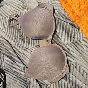 Victorias Secret Semi Demi Bra